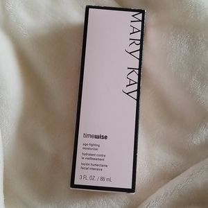 Timewise age fighting moisture Normal to Dry skin